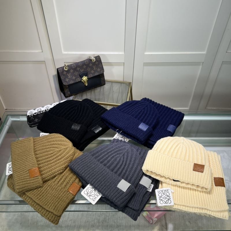 Loewe Caps Scarfs